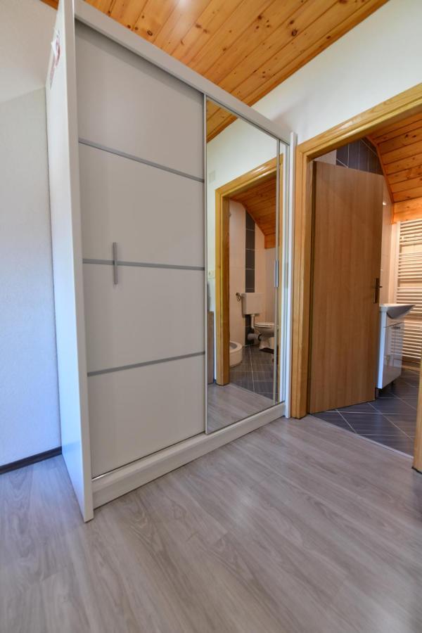 Guest House Jagoda Раковица Екстериор снимка