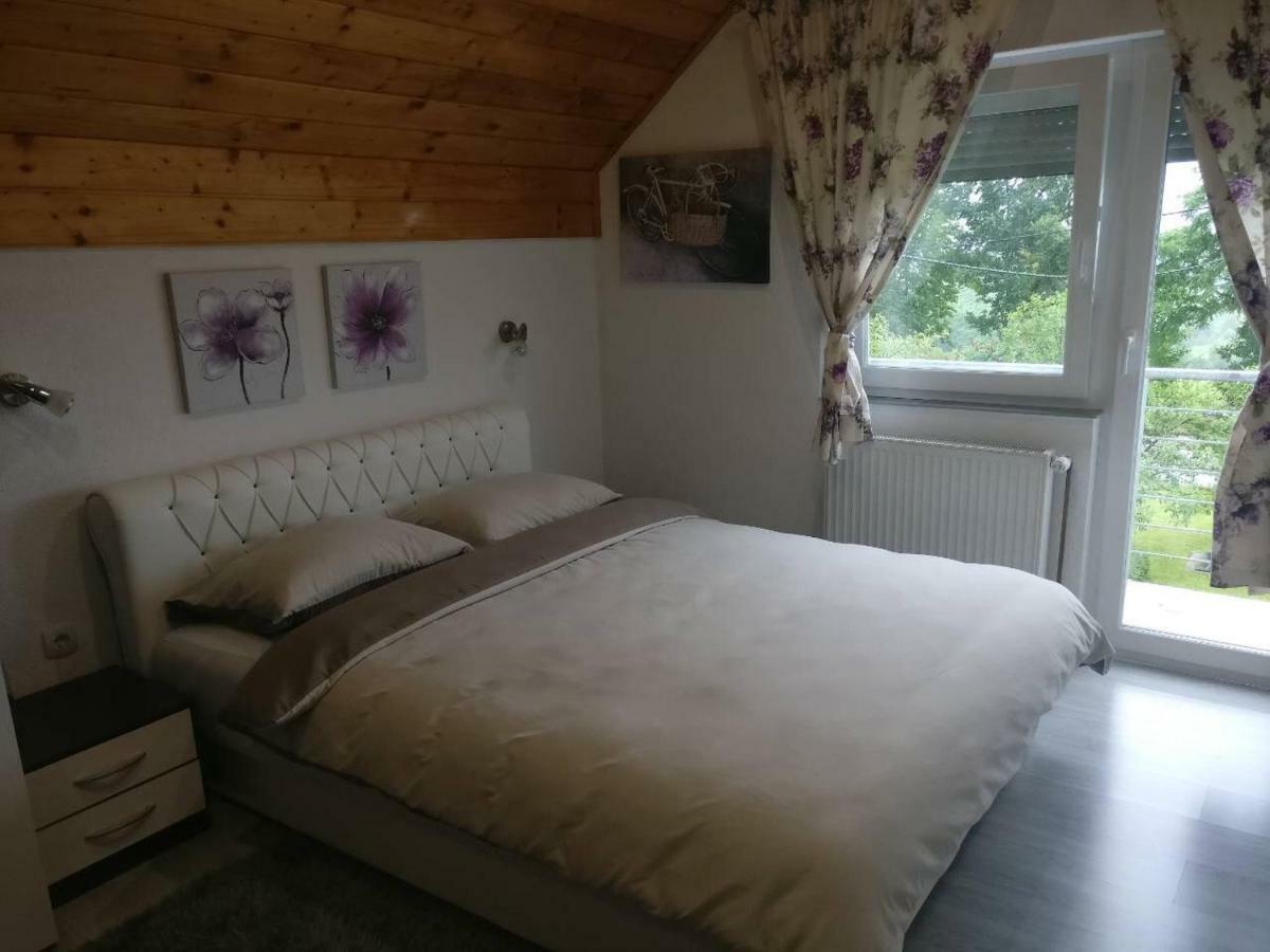Guest House Jagoda Раковица Екстериор снимка