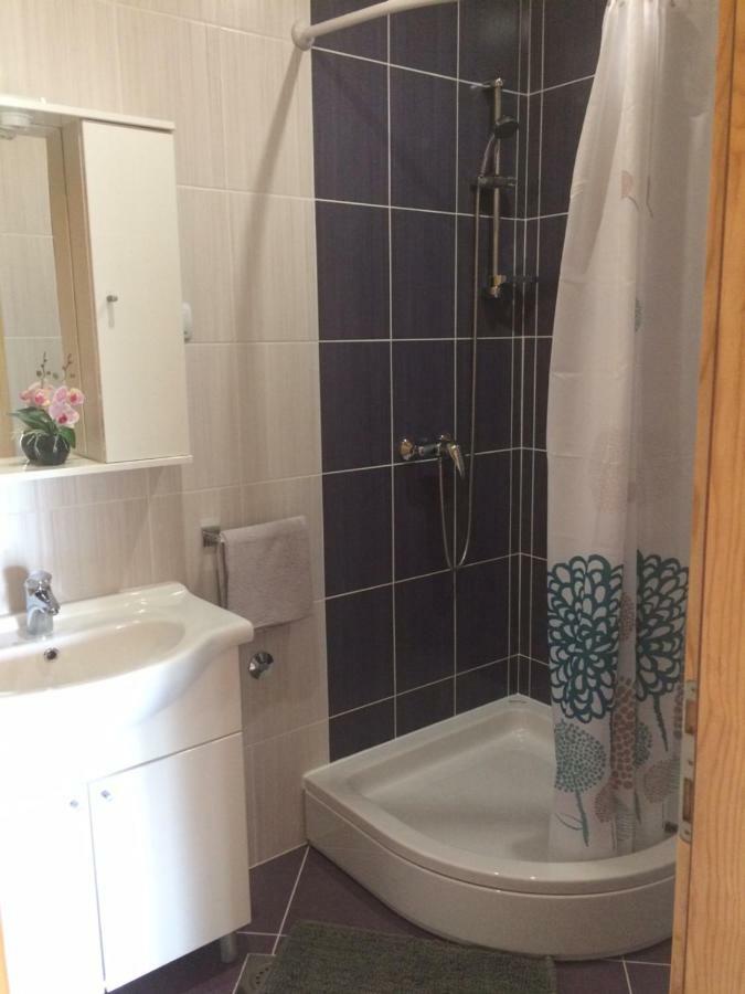 Guest House Jagoda Раковица Екстериор снимка